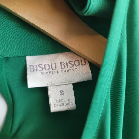 Y2k Ruched Blouse Slinky Emerald Green Long Sleeve NWT - Picture 14 of 16